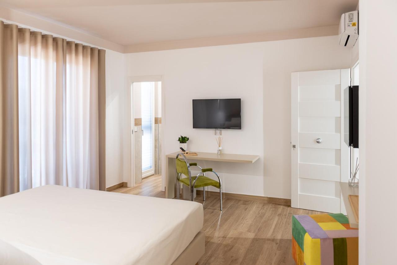 Vemaga Luxury Stay - Pompei City Center Buitenkant foto